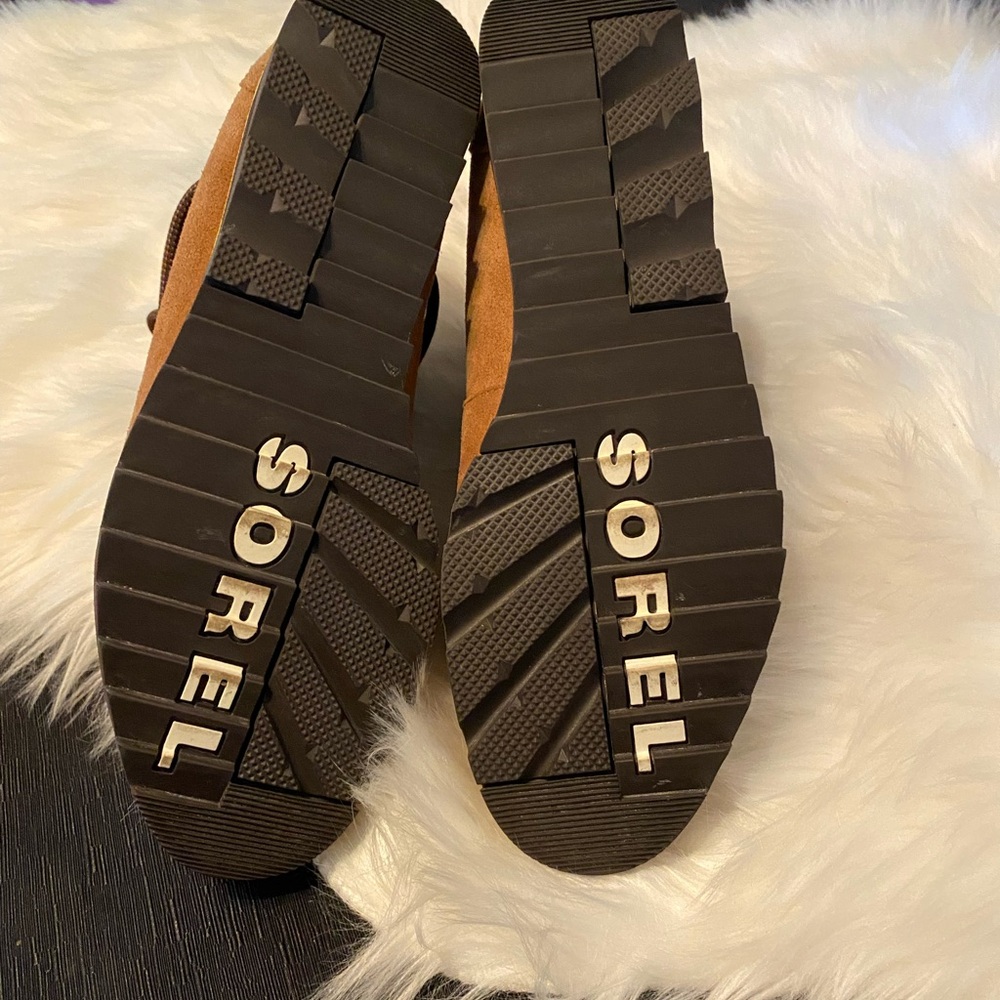 Sorel booties - Picture 7 of 8